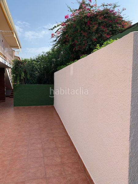 Foto 45b2bace-277b-4c73-86df-0aee13ea3b20. Xalet amb xemeneia calefacció aparcament piscina a Benidorm