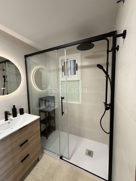 Foto 5fa1607f-2f98-4cf5-9275-c089180a9d91. Location appartement avec parking piscine dans Levante Alto Benidorm