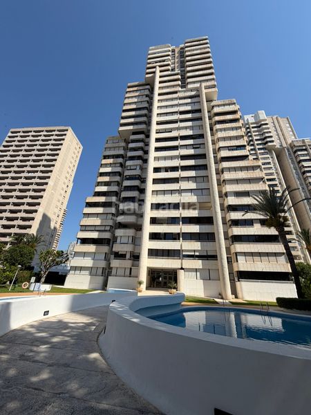Foto b4163799-6990-4ca6-b8d0-409be135ab00. Location appartement avec parking piscine dans Levante Alto Benidorm