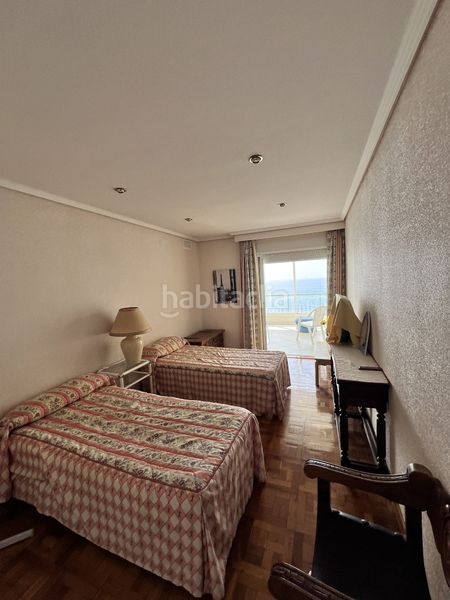 Foto e88eec96-16a1-4328-8d15-19de904835b3. Lloguer pis amb aparcament a Playa Levante Benidorm