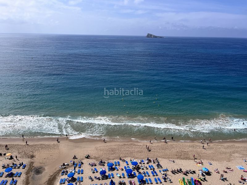 Foto f77b2cfc-f184-4dde-a5ff-1b21afb1c446. Lloguer pis amb aparcament a Playa Levante Benidorm