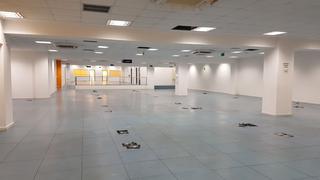 Location Bureau  Calle leonardo da vinci. Oficina en alquiler disponible pct cartuja