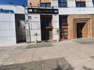 Business premise in Plaza de la Acogida