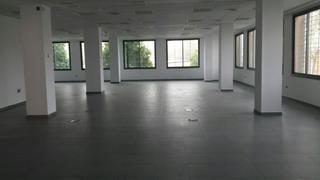 Location Bureau  Avenida de kansas city. Oficina disponible en zona santa justa