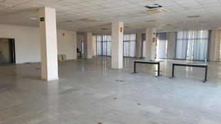 Location Bureau  Avenida averroes. Oficina comercial disponible en edificio acrpolis