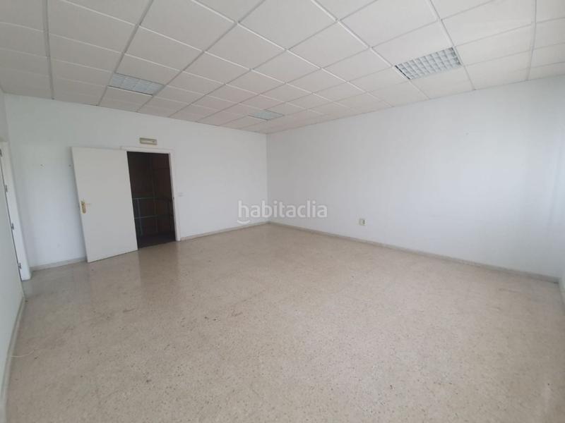 Foto 137b273c-279e-45fe-b771-e0170cfe002b. Location bâtiment à usage industriel dans La Motilla - Fuente del Rey Dos Hermanas