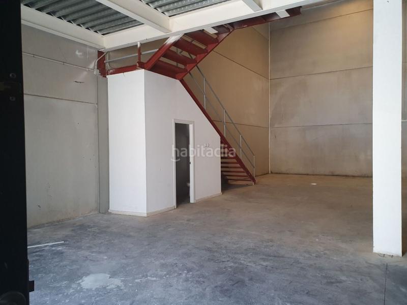 Foto de9d666e-14ee-4113-adf8-7c06c26872eb. Location bâtiment à usage industriel dans La Motilla - Fuente del Rey Dos Hermanas