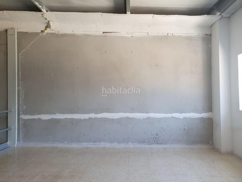 Foto 20d1c526-2418-42c2-a5c2-080a2f72a312. Miete fabrikhalle in La Motilla - Fuente del Rey Dos Hermanas