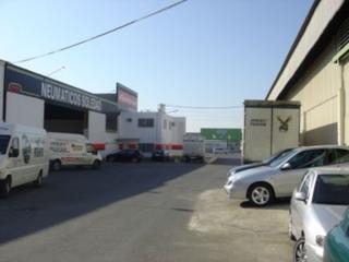 Rent Industrial building  Calle de la red dos