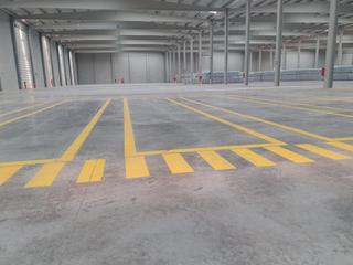Lloguer Nau industrial a La Motilla - Fuente del Rey. Estupenda nave con muelles de carga