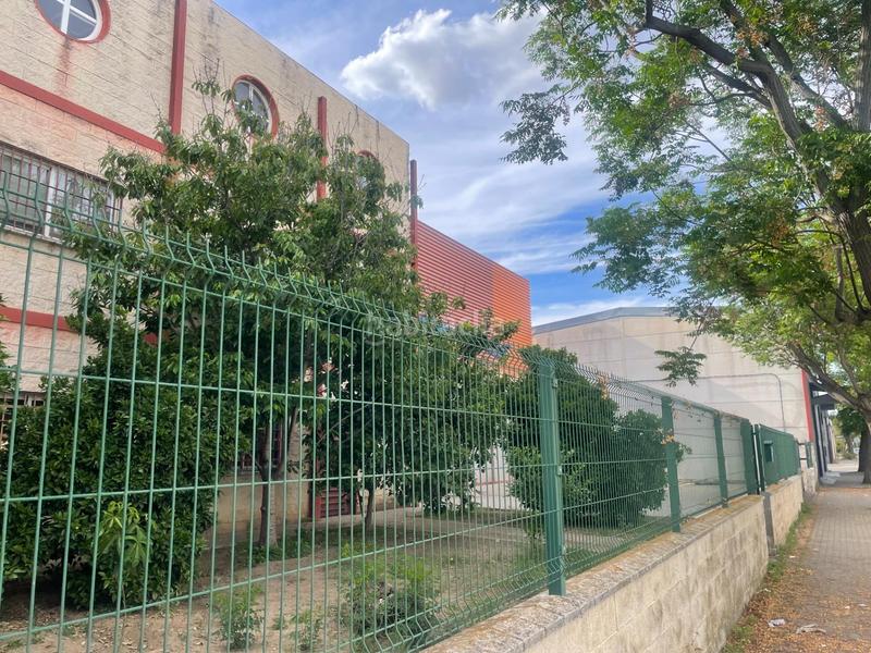 Foto 37f376f7-0327-41bc-833d-7ed8d0ceccd0. Nau industrial a Palmete Sevilla