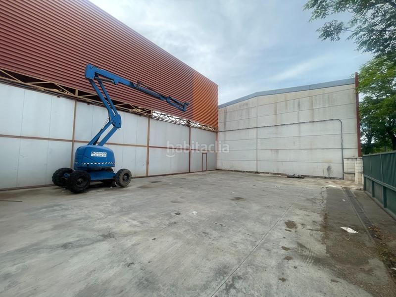 Foto 8fc95835-35b5-4564-82a2-ee82d0f71cc9. Nau industrial a Palmete Sevilla