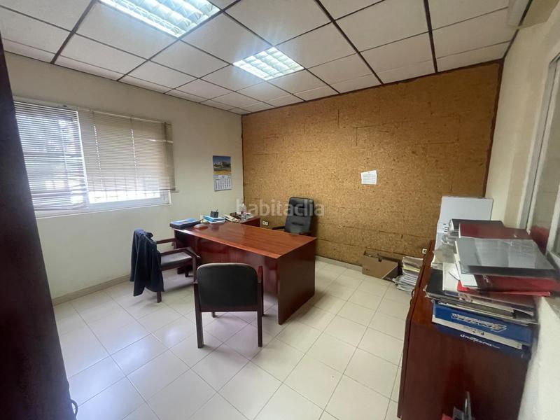 Foto 9a94f487-977d-4fd4-9769-ce570d9a7487. Nau industrial a Palmete Sevilla