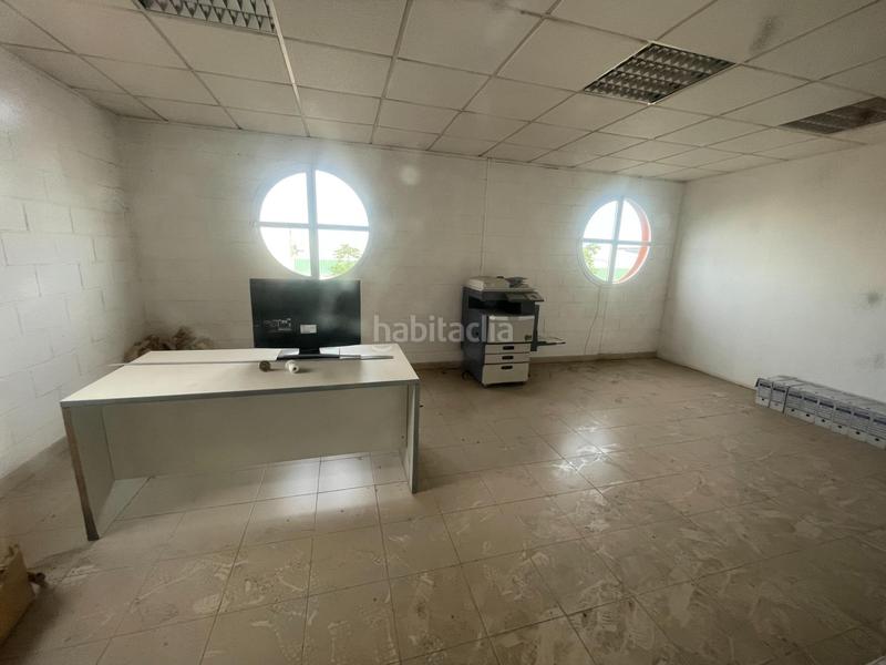 Foto bc68861f-c9bf-40cc-b4bb-20e30458872d. Nau industrial a Palmete Sevilla