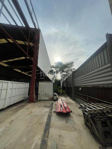 Foto beaede5e-c85c-45c5-b95f-8b8e161118d6. Nau industrial a Palmete Sevilla