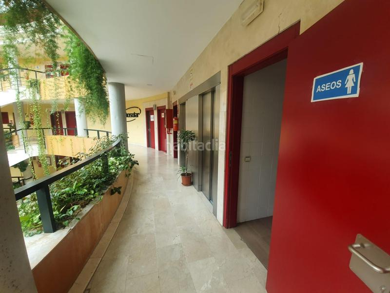 Foto 39bb9f12-f29f-4eba-9aa4-ad1d7ac0defc. Bureau avec parking dans Pisa Mairena del Aljarafe