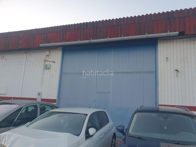 Foto 77162ddc-407d-41ba-aa71-ec148c021adf. Rent industrial building in El Plantinar - Avda. La Paz - El Juncal Sevilla