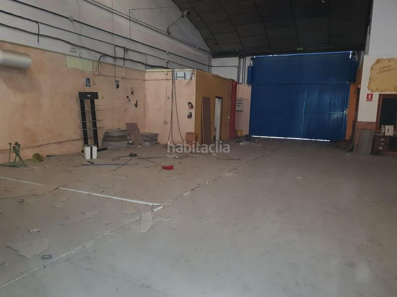 Foto e5dcb603-f5d2-46eb-8040-68fb751b62b3. Rent industrial building in El Plantinar - Avda. La Paz - El Juncal Sevilla
