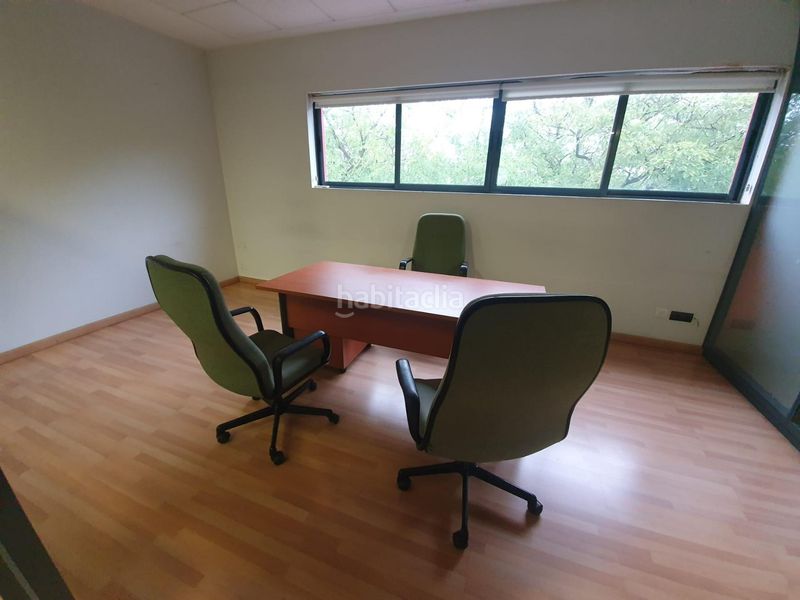 Foto 62593c14-acef-4d77-9896-3b52927ce110. Location bureau avec parking dans Parque Atlántico- San Matías Sevilla