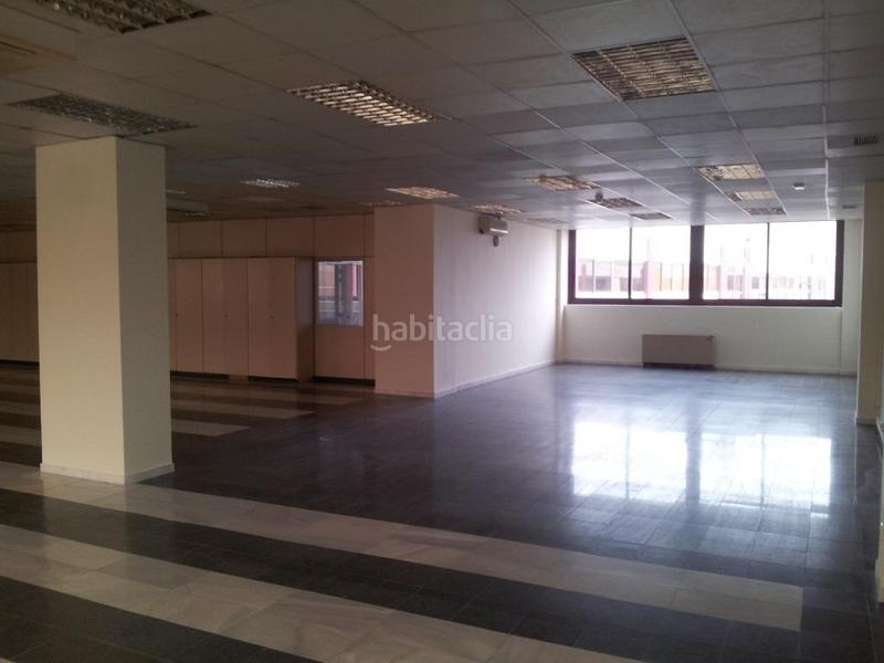 Foto 175036d5-8058-4b6c-b6c1-20da958e9eea. Alquiler oficina en La Buhaira Sevilla