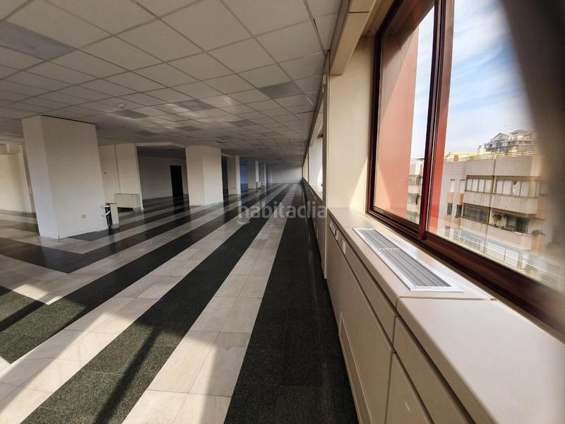 Foto 9afa9e91-90eb-44f1-a9cc-a370152d5289. Lloguer oficina a La Buhaira Sevilla