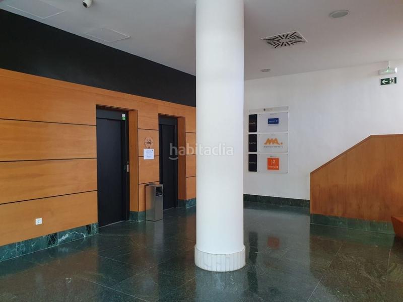 Foto 38c696d8-fdf9-403f-8811-84061df1328b. Location bureau dans Parque Alcosa Sevilla