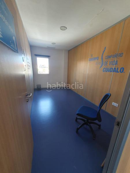 Foto 55d22740-0de7-4355-a1be-eb0759ebb039. Affitto ufficio con riscaldamento in colores - entreparques Sevilla