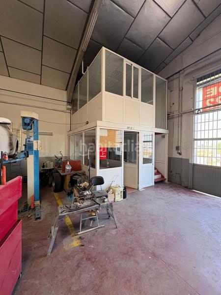 Foto 223581f0-da6f-41e1-b084-bac43b06155f. Nave industrial  en polígono majaravique en Rinconada (La)