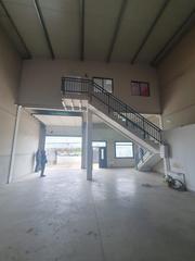 Lloguer Nau industrial a Camas. Nave industrial en camas