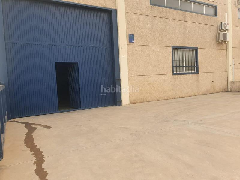 Foto 719d5214-015d-4476-9b5a-fa30f11d45d8. Alquiler nave industrial estupenda nave en alquiler en los palillos en Alcalá de Guadaira