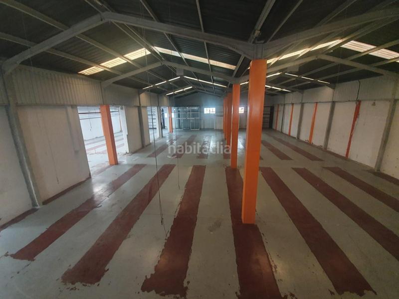 Foto c0503e2b-c686-4f71-a14b-0ae7841ec28d. Rent industrial building in Hacienda la Cartuja Tomares