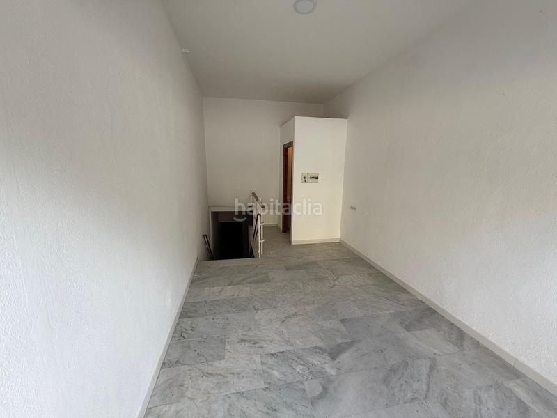 Foto 5eb82ea4-4806-4297-984c-47f7712a4b2c. Lloguer local comercial a San Pablo Sevilla