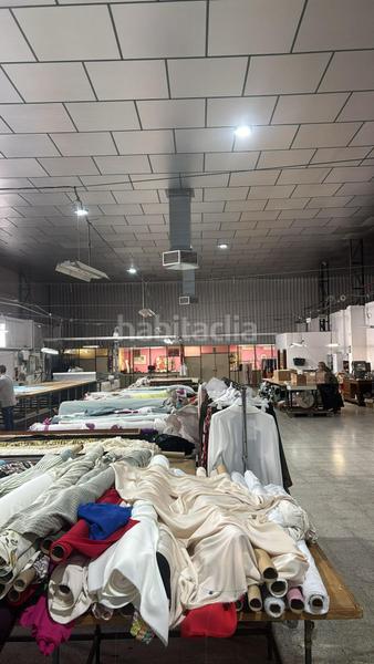 Foto ec555c6e-5ca3-4faa-b820-3a087171385b. Rent industrial building in Santiponce