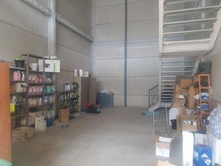 Industrial building in San Jerónimo - La Bachillera