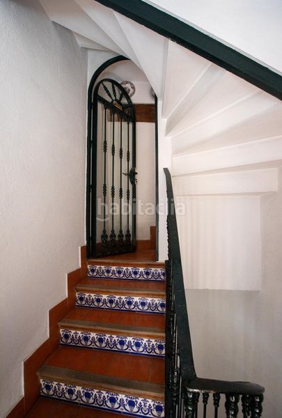 Foto f953ab5a-302b-45b5-ae72-53d67eaf96c1. Edificio in Encarnación - Regina Sevilla