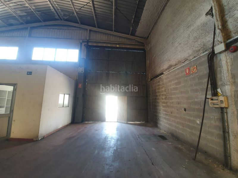 Foto 95c3b057-4ff8-4d8f-a096-6113b5a2f69e. Nau industrial a La Motilla - Fuente del Rey Dos Hermanas