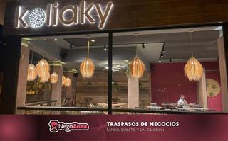 Trapasso Locale commerciale in Plaça d'ernest lluch 3. Traspaso restaurante - badalona, barcelona