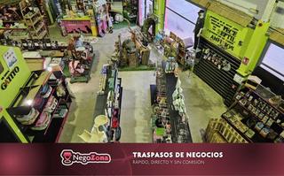 Traspàs Local Comercial a Calle mayorales 3. Traspaso tienda de mascotas en sevilla