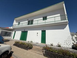 Xalet  Calle los gavilanes. Magnífica inversión!! casa terrera en teguedite arico con garaje