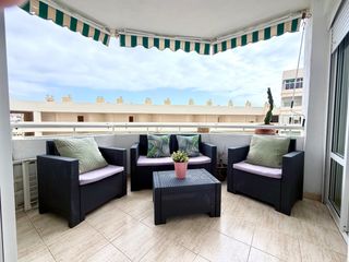 Appartamento in Calle el drago 1. Alta rentabilidad costa adeje!!! piso en venta en miraverde