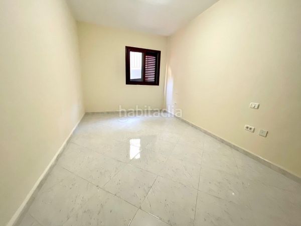 Foto 0d1422ec-9069-48ab-8ddc-714917f05211. Alquiler piso  sin muebles con garaje en Candelaria - playa la viuda Candelaria