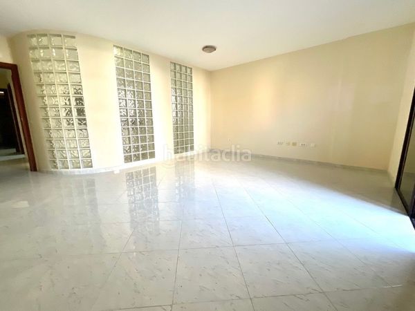 Foto 31132f61-99fc-47a2-9ec3-cc227c01c6d7. Alquiler piso  sin muebles con garaje en Candelaria - playa la viuda Candelaria