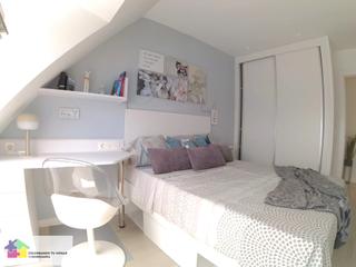 Location Appartement à Centro Ciudad. Se alquila piso, amueblado en zona tranquila, para entrar a vivi