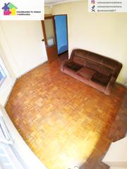 Flat  Calle de laureano díez canseco. Se vende piso de 3 habitaciones, un baño, para reformar, con tra