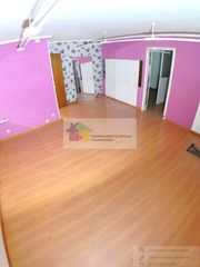 Lloguer Local Comercial a San Claudio - La Chantría. Se alquila local de 41m2, con tres despachos, o zonas independie