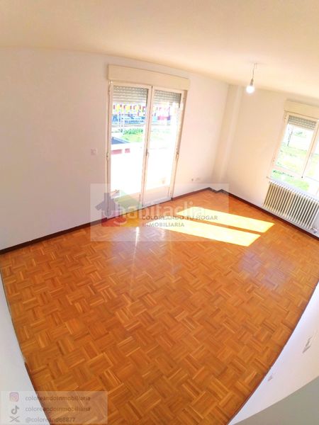 Foto 21f81138-560a-4499-815f-35ed3f10badc. Appartamento con riscaldamento parcheggio in Trobajo del camino
