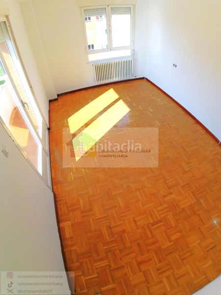 Foto 23566777-a400-412f-b8cc-057802c3a3bc. Appartamento con riscaldamento parcheggio in Trobajo del camino