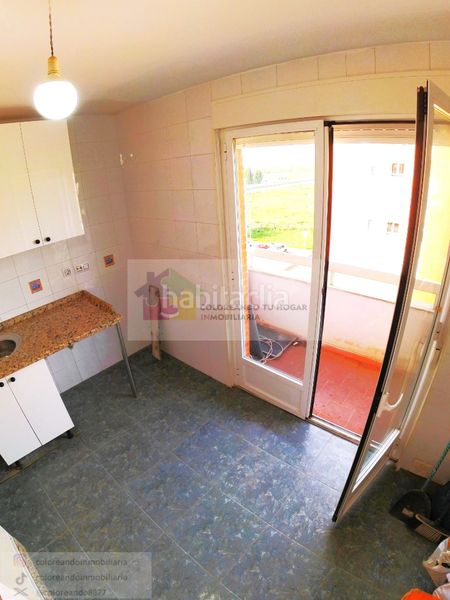 Foto 32c1d190-954d-4d4c-8c31-9f11d809fb9d. Appartamento con riscaldamento parcheggio in Trobajo del camino