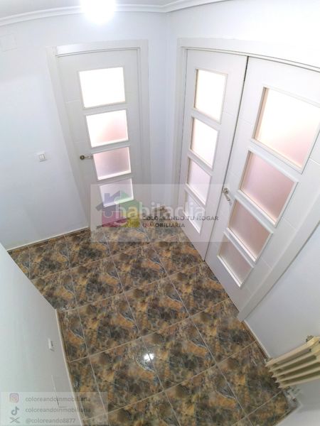 Foto b4f592ee-9273-4177-ae0d-b02d0719cb86. Appartamento con riscaldamento parcheggio in Trobajo del camino