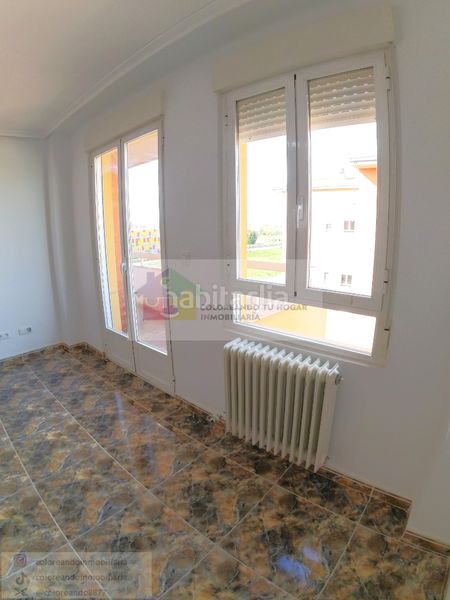 Foto fa44ca7b-cb27-439f-8cbf-99c8b1a6f650. Appartamento con riscaldamento parcheggio in Trobajo del camino
